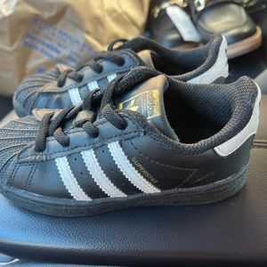 Very Gently Worn Addidas Shell Toe